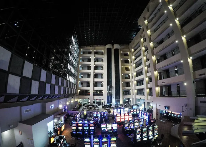 Pueblo Amigo Hotel Plaza Y Casino